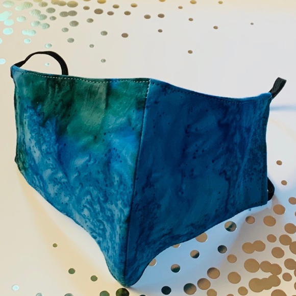 Homemade Fabric Face Mask - Picture 1 of 7